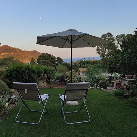 Zita A Mare Solanas Sardegna Tatil Evi Solanas (Cagliari)