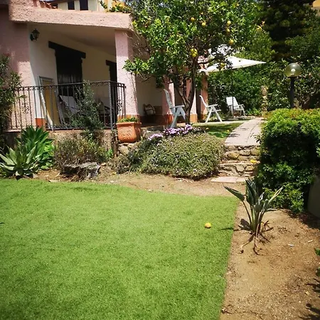 Zita A Mare Solanas Sardegna Tatil Evi Solanas (Cagliari)